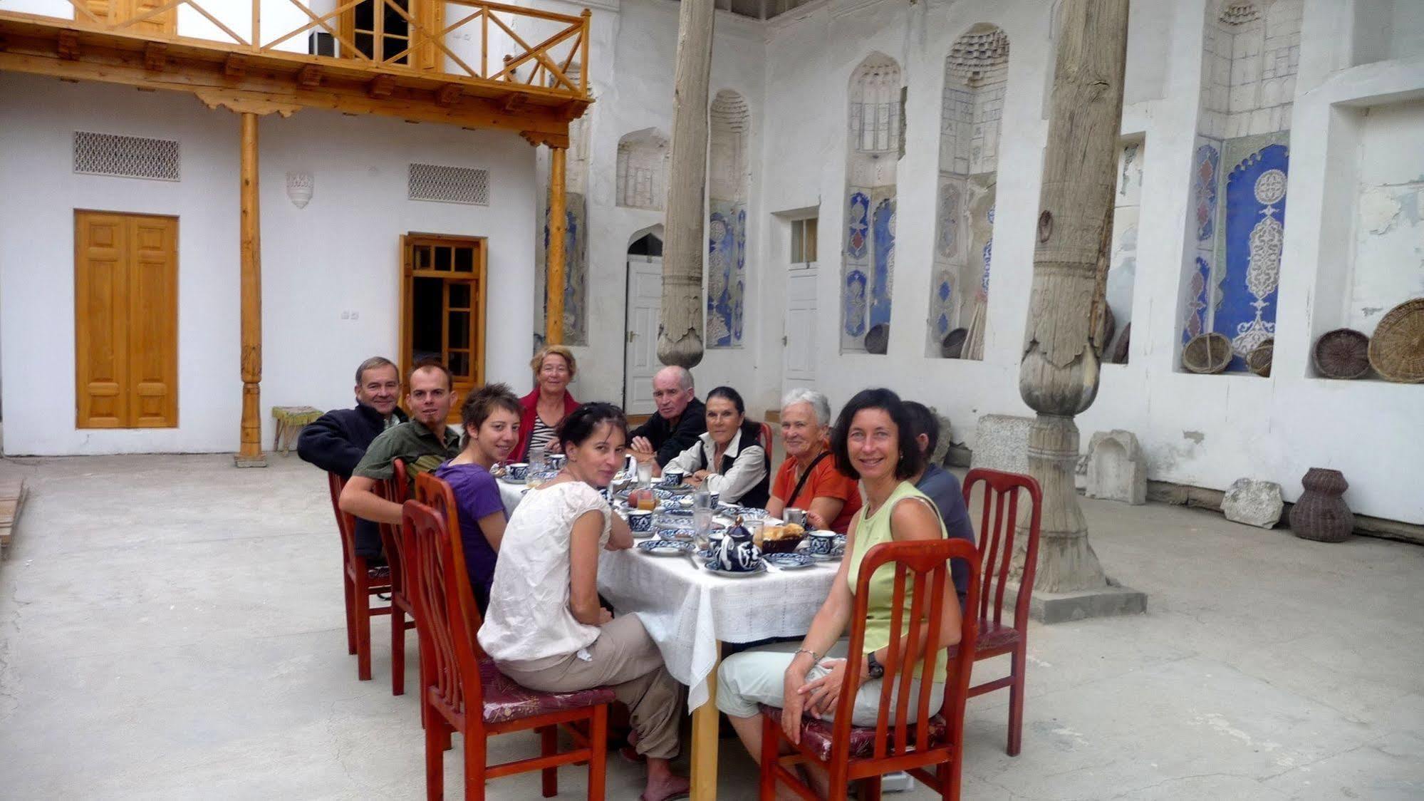 Hovli Poyon Hotel Buchara Zewnętrze zdjęcie
